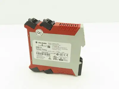 Allen Bradley 440R-S13R2 Guardmaster Multi-Function Safety Module Ser A 200