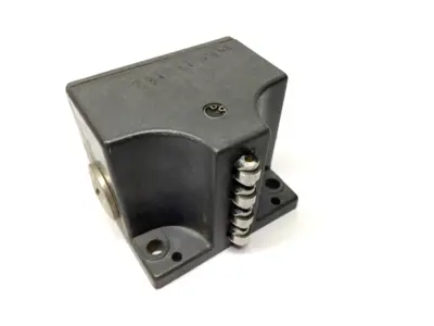 New | in-Stock EUCHNER LIMIT SWITCH 013102 Relays & Switches | Maverick Industrial Sales #1099961