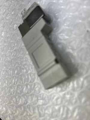 NEW SMC SY3140-5L0Z
