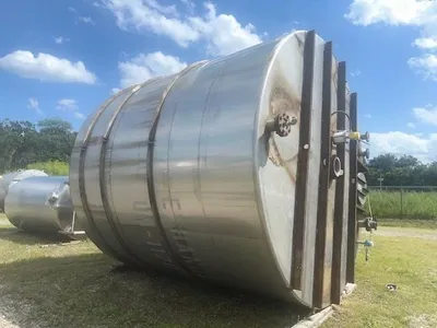 Used _UNKNOWN_ 10,000 Gallon Stainless Steel Tanks New Jersey US | Perry Equipment #123181
