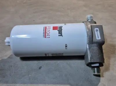 NEW FLEETGUARD FS1041