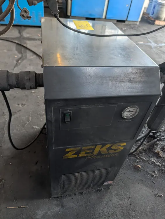 Used _UNKNOWN_ _UNKNOWN_ Refrigerated Air Compressor Dryers Texas US | IRS Auction #1320749