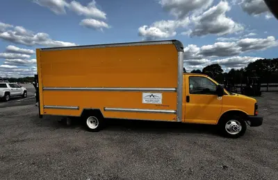 USED 2016 GMC SAVANA