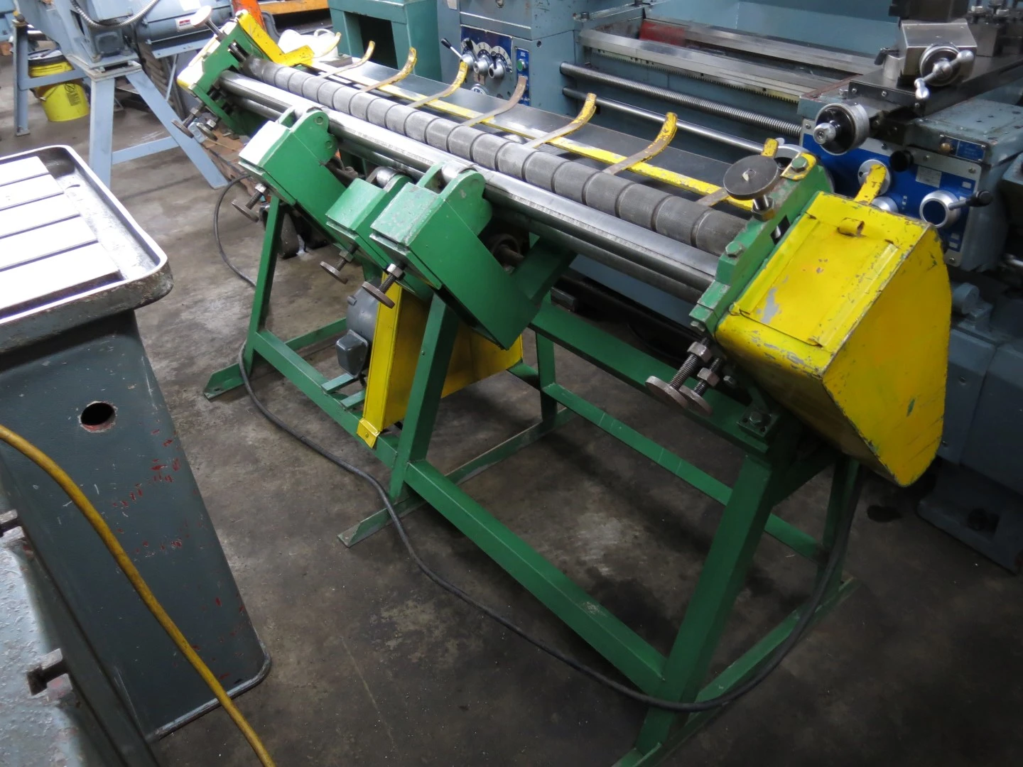 Fallsington 60″ Stove Pipe Roller