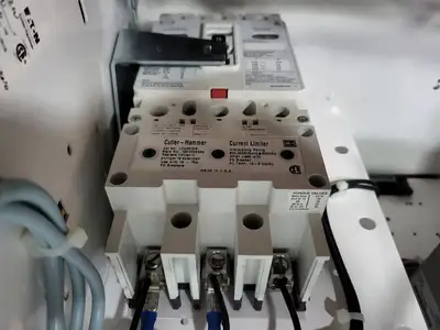 Used EATON SVX002A1-5A4N1 Switchgears British Columbia CA | Lenmark #240152
