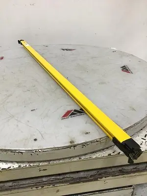 USED KEYENCE CORP GL-R72H-R