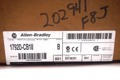 NEW SEALED ALLEN BRADLEY 1792D-CB18 MAXUM ROUND MEDIA BASE 1792DCB18