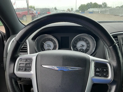 USED 2012 CHRYSLER 300