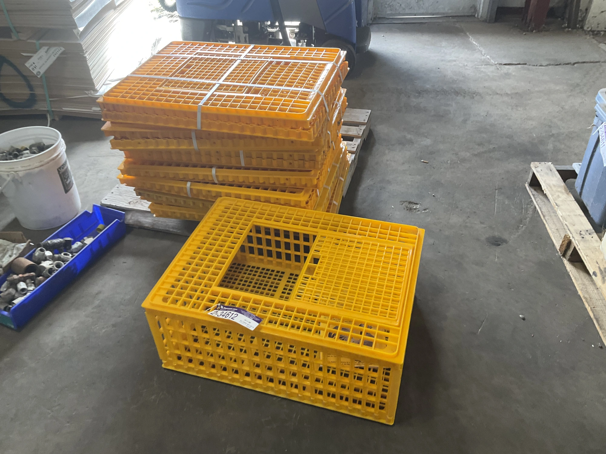 (8) new/unused chicken crates 29” x 21-1/2” x 12”T each, unused