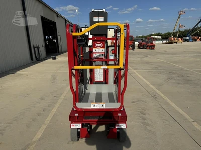 New | in-Stock 2026 MEC MME25 Vertical Mast Lifts Texas US | Adcock Equipment USA #1524571