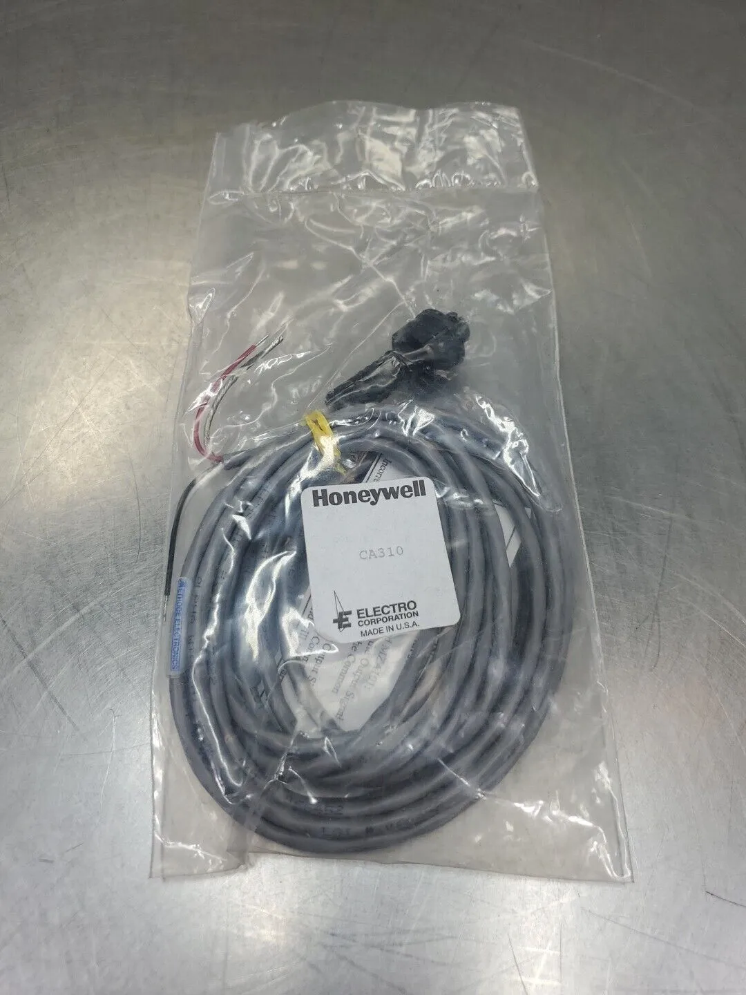Honeywell CA310 PLC Cable. 5E-21