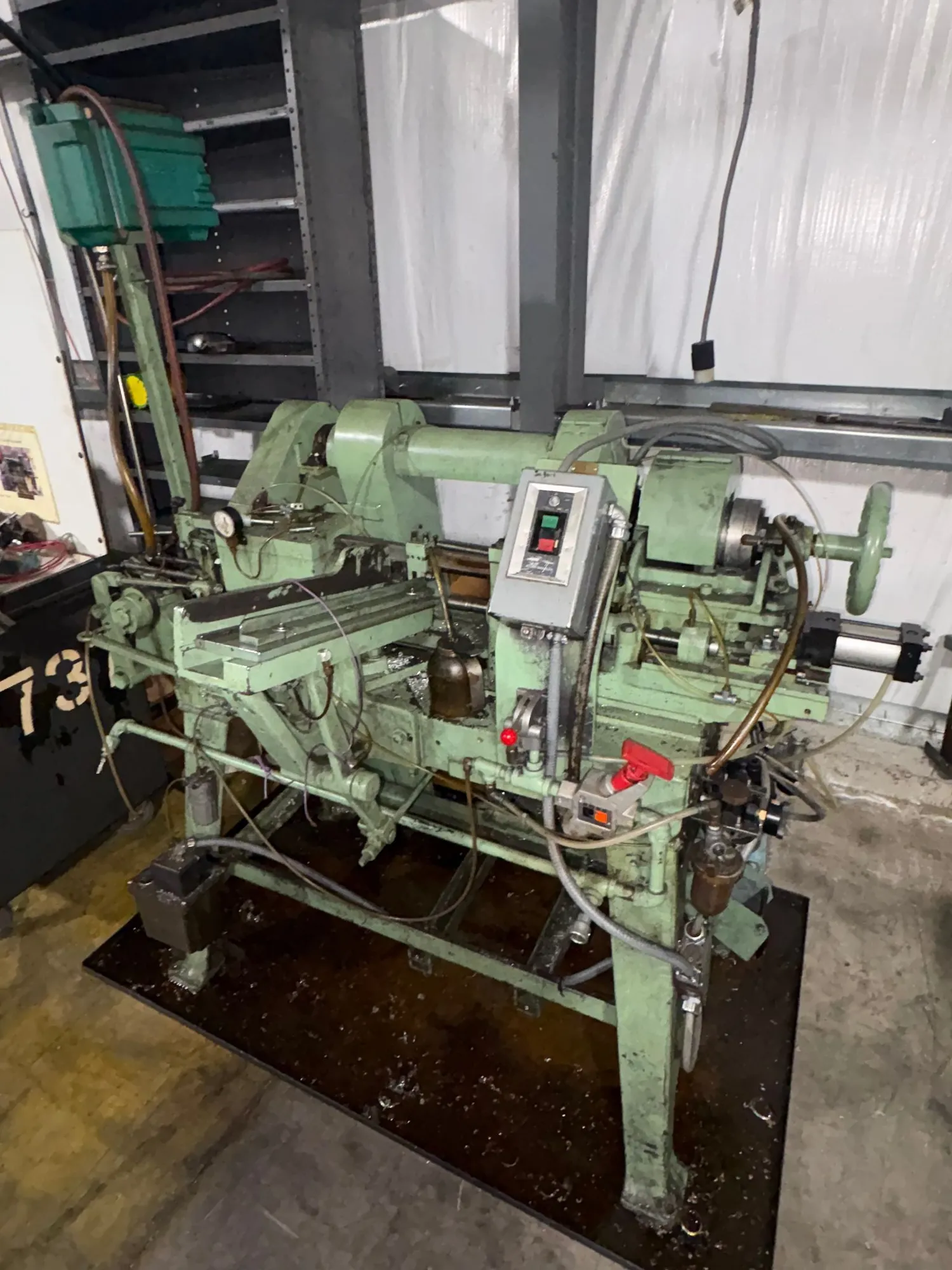 USED WATERBURY FARREL Trimming Machine