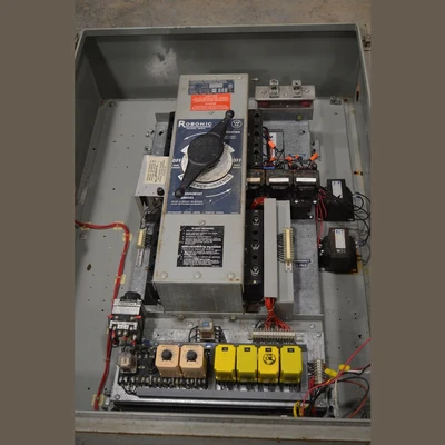 Westinghouse Robonic 200 amp Transfer Switch