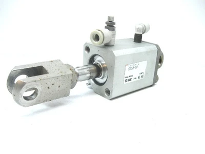 USED SMC CDQ2D25-20DM