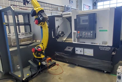 NEW Hyundai SE2600SY Turning Center w/ Robot Tending System