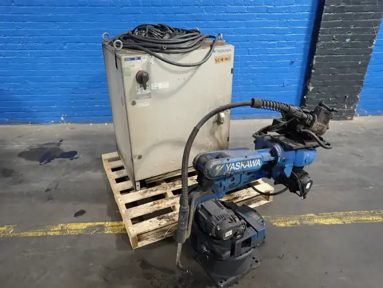 Used MOTOMAN / YASKAWA ELECTRIC MH6 Robots | HGR 24 #736050