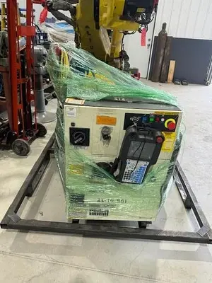 Used FANUC R-2000IB/125L ROBOT STAND MOUNTED ON 71' FANUC GEN VI RTU WITH R-30IB CONTROLLER, 2015 Load/Unload Systems | Harbor Machinery Inc. #1283370