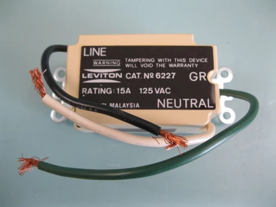 NEW Leviton 7410G