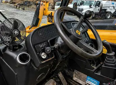 USED 2017 JCB 510-56