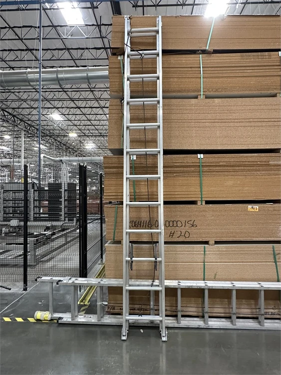 Used LOUISVILLE AE2224 Ladders Florida US | MachineryMax #1461504