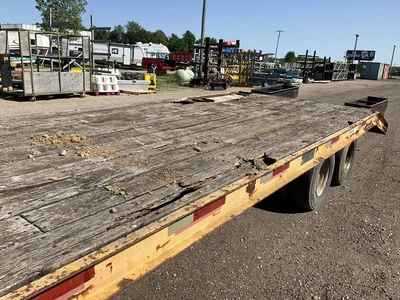 1989 Trail King 24’ Tag Trailer