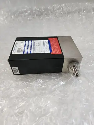 TYLAN 2900 SERIES MASS FLOW FC-2900V RANGE: 500 FCCM