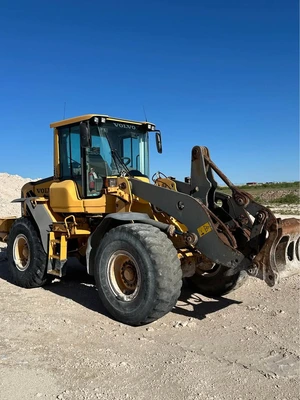 Used 2011 Volvo L90F Wheel Loaders Texas US | Zadoon Equipment #1470005