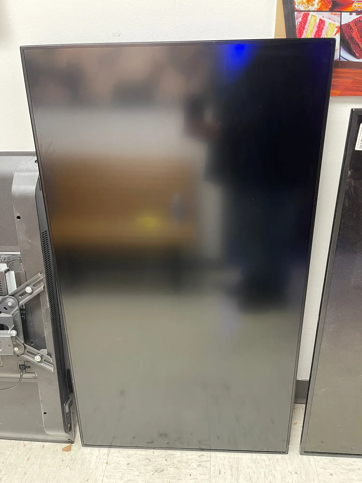 Used LG Used 49" LG 49SH7DB HD Commercial Display Commercial Audio/Visual Equipment Illinois US | Falcon Restaurant Supply #1374861
