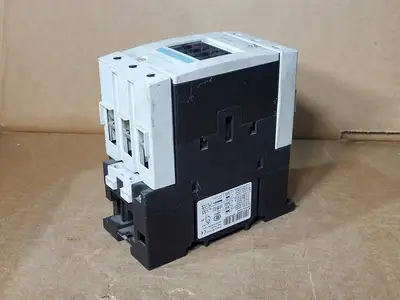 USED SIEMENS 3RT1046-1A