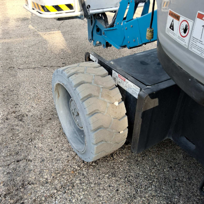 Used 2022 Z-33/18 Genie Articulating Boom Lifts Wisconsin US | Stack Equipment #1418942