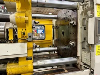 2007 TOSHIBA MACHINE ISGS390WV21 HORIZONTAL INJECTION MOULDING MACHINES | INJECTION DEPOT GROUP (9)