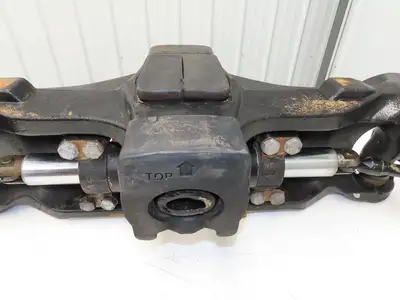 Hyster E80XN Forklift Rear Axle Dual Hydraulic Steering Assembly 8527474