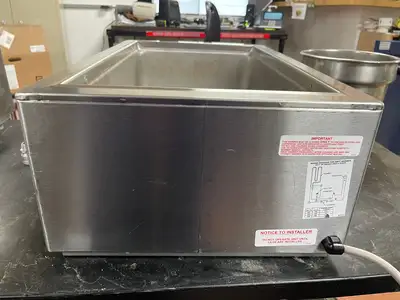 Used Wells Used Wells SMPT Stainless Countertop Wet/Dry Food Warmer 120V 1650W Hot Food Warming, Holding, & Transport Cabinets Illinois US | Falcon Restaurant Supply #1375808