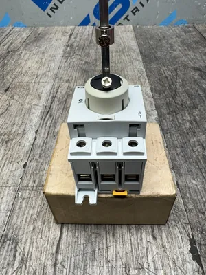 EATON R5B3060U Electrical/PLC/Automation | ESS Industrial Equipment Sales (5)