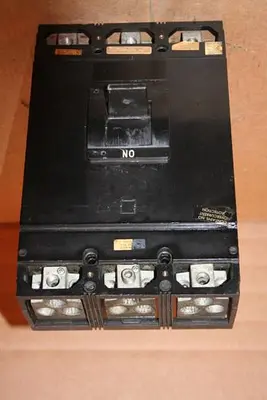 USED SQUARE D MAL36000