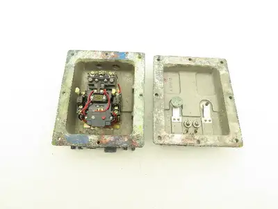 Allen Bradley 71A288 Vintage Size 1 Motor Starter Explosion Proof Enclosure