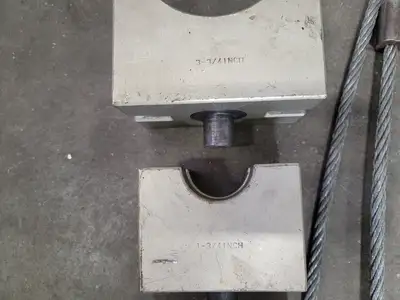 OTC 10-Ton Jack  6 1/8'' stoke W/ cabel clamp dies