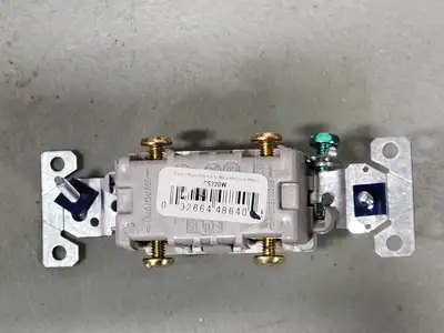 USED EATON CS220