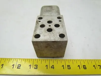 Sun Hydraulics GDO Sandwich Manifold 1 cavity see URL for tech specs
