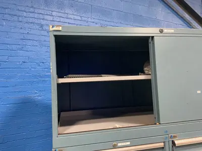 Used LISTA _UNKNOWN_ Cabinets Ohio US | HGR 24 #1407587
