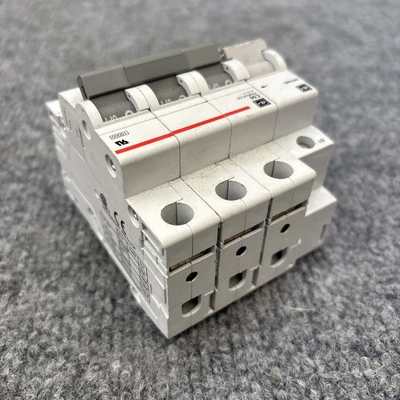 Used Cutler-Hammer C50 WMS3C50 Circuit Breakers California US | Davliegogo LLC #1707497