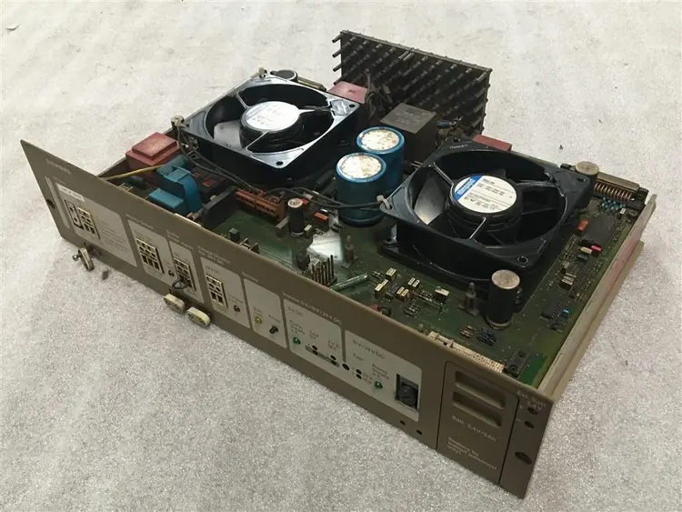 Used SIEMENS SIEMENS MODULAR POWER SUPLLY E110/220 G5/18WRG Misc Electrical & Power Parts BE | Apt International N.V #363728