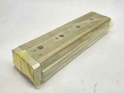 MXQR25-150 | SMC  Pneumatic Guided Cylinder Slide Table 25mm Bore 150mm Stroke - New