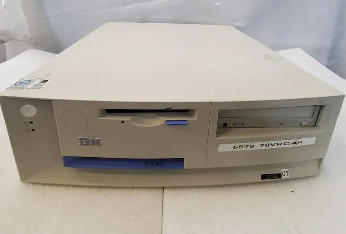 IBM COMPUTER 6579-A4U