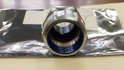 USED Thomas & Betts 2 3/4"