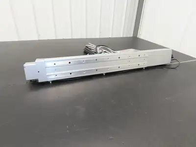 IAI Robo Cylinder w/Pulse Motor & Brake 30mm Lead 300mm Stroke 5m Cable 24VDC