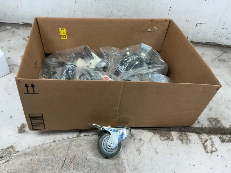 Used _UNKNOWN_ _UNKNOWN_ Casters Michigan US | Miedema Asset Management Group #1322026
