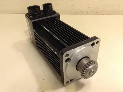 USED ALLEN BRADLEY 1326AS-B330H-21