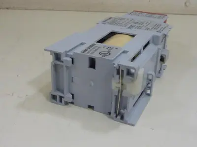 USED ALLEN BRADLEY 100S-C23DJ14C SER C