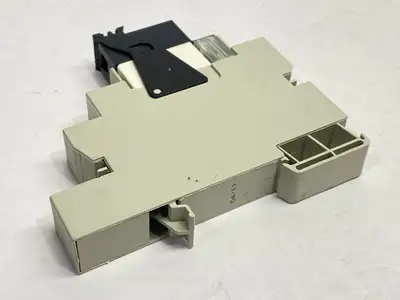 USED PHOENIX CONTACT RELAY 2961192 W/ WEIDMULLER 8536691001